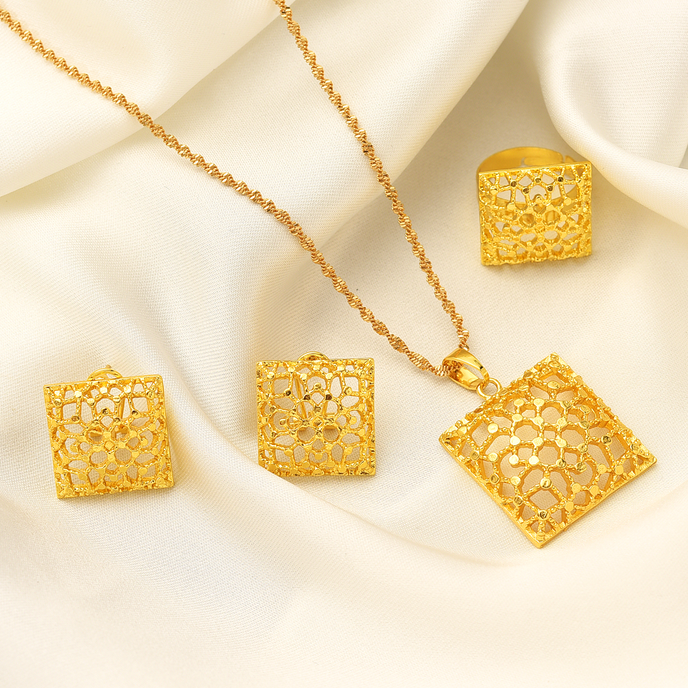 Fashion Square Gold Color Jewe - Men Accessories In Dubai recensie en prijs
