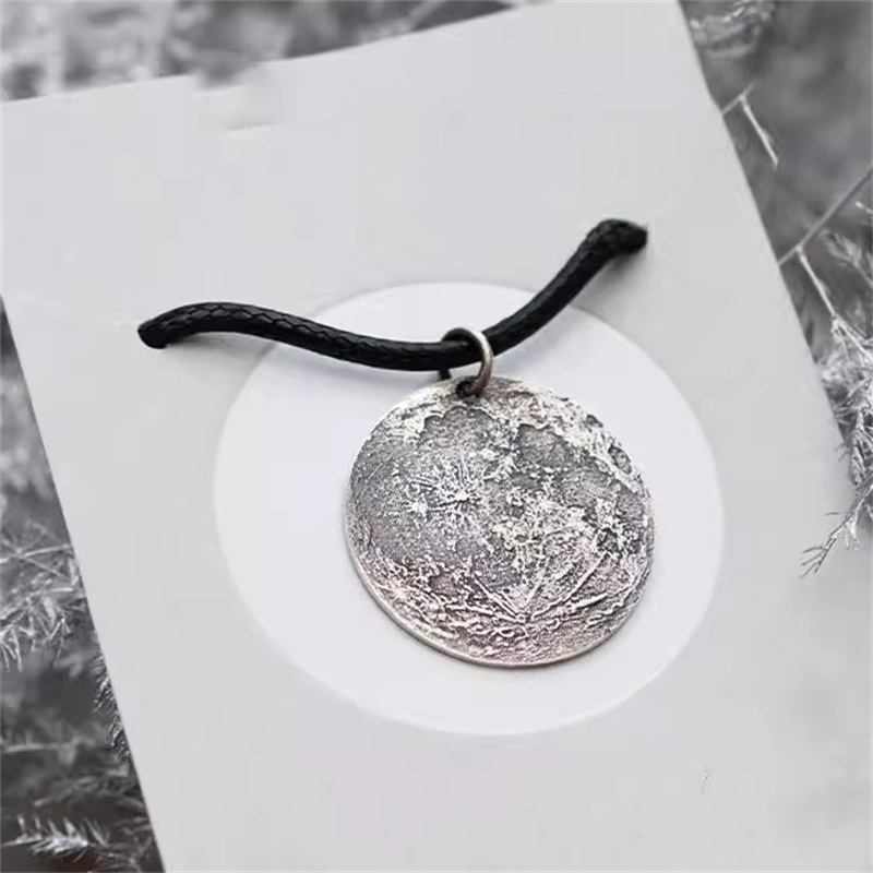 Ethnic Style Moon Pendant For  - Men Accessories Ethnic recensie en prijs