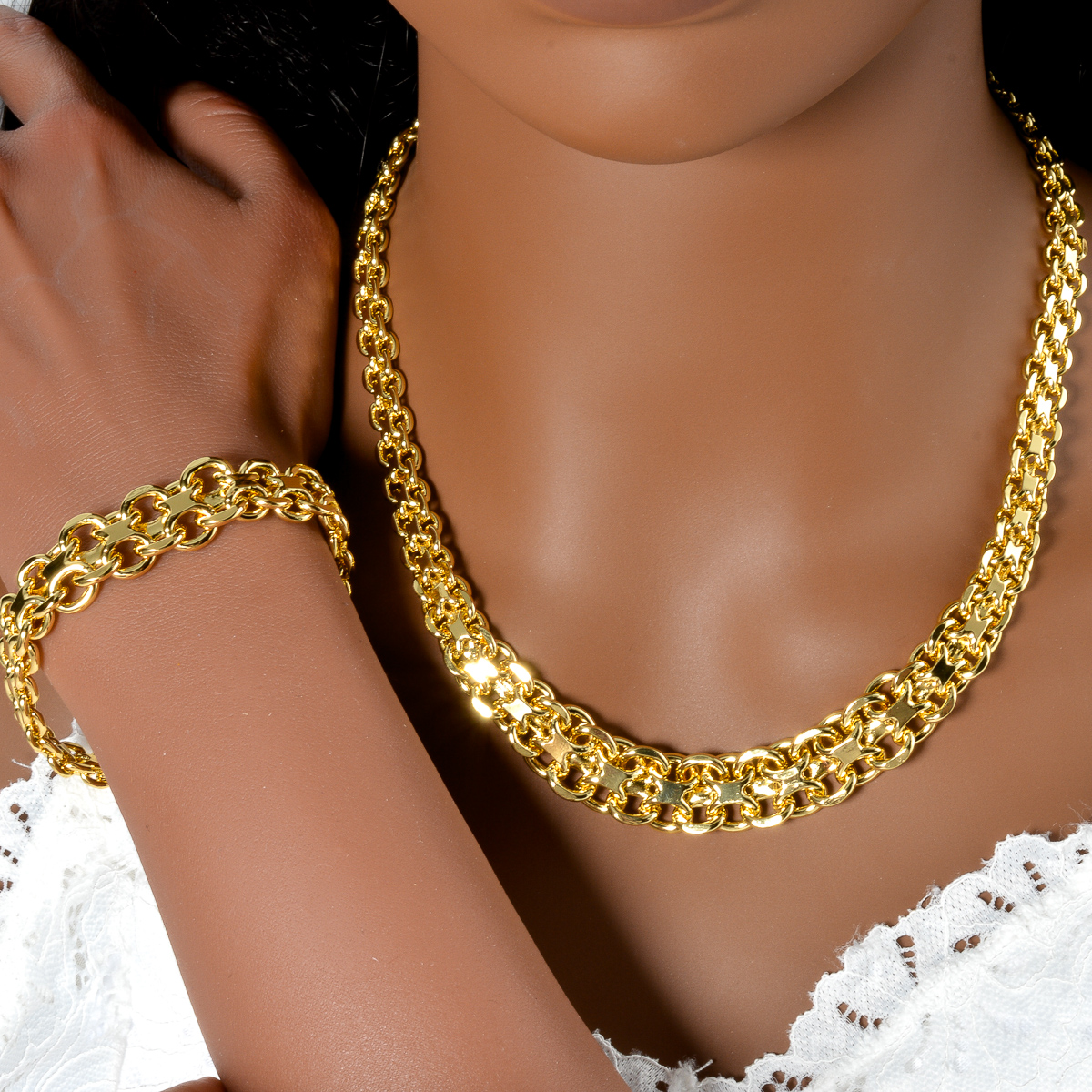 Sunny Luxury 18k Gold Plated G - Men Accessories In Dubai recensie en prijs