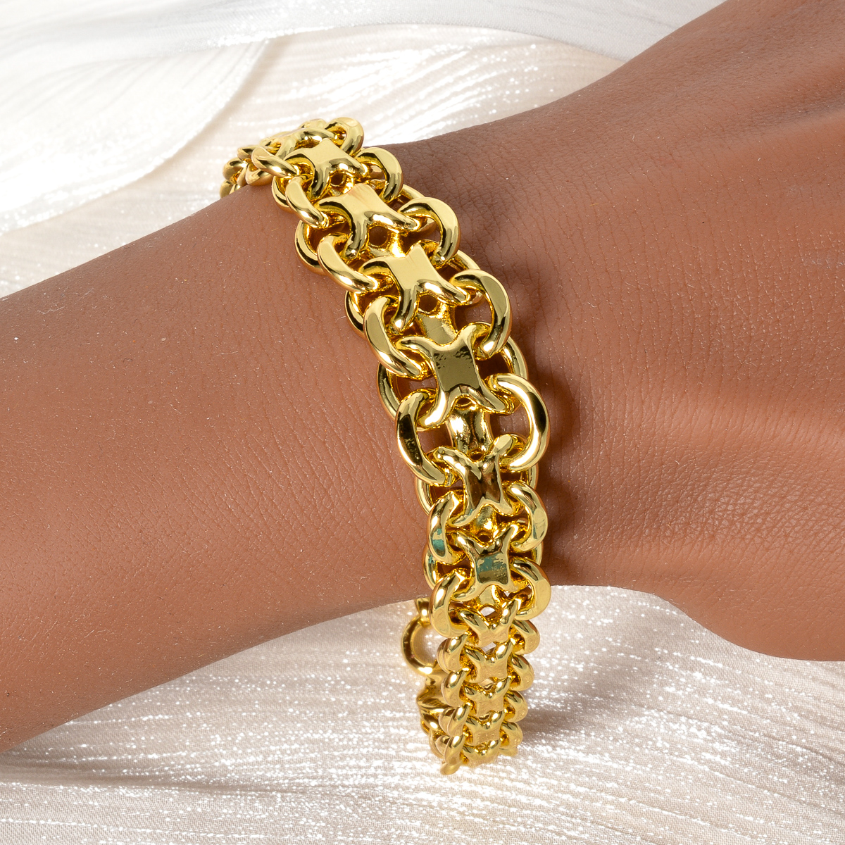 Sunny Luxury 18k Gold Plated G - Men Accessories In Dubai recensie en prijs