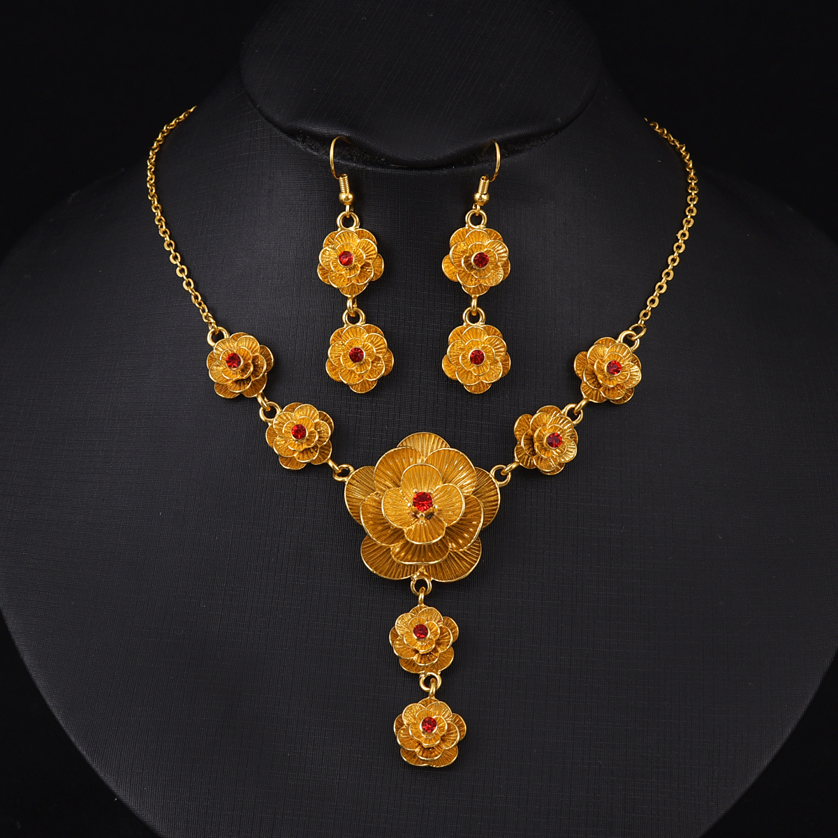 Fashion Golden Color Rose Jewe - Men Accessories In Dubai recensie en prijs