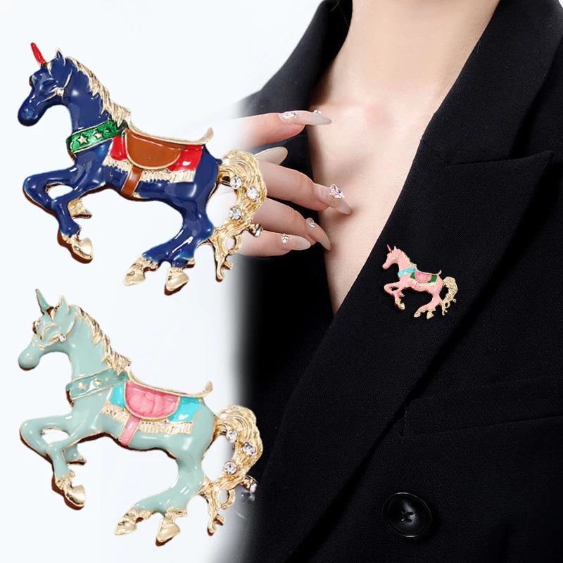 Vintage Enamel Horse Brooches  - Men Accessories Bouquet recensie en prijs