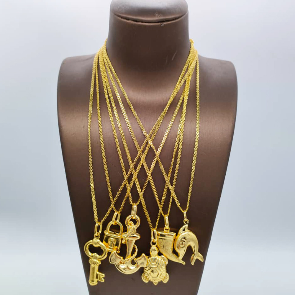 Gold Plated Chain and Pendants - Men Accessories In Dubai recensie en prijs